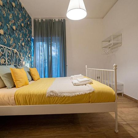 ナポリCasa Vacanze Partenopeアパートメント エクステリア 写真