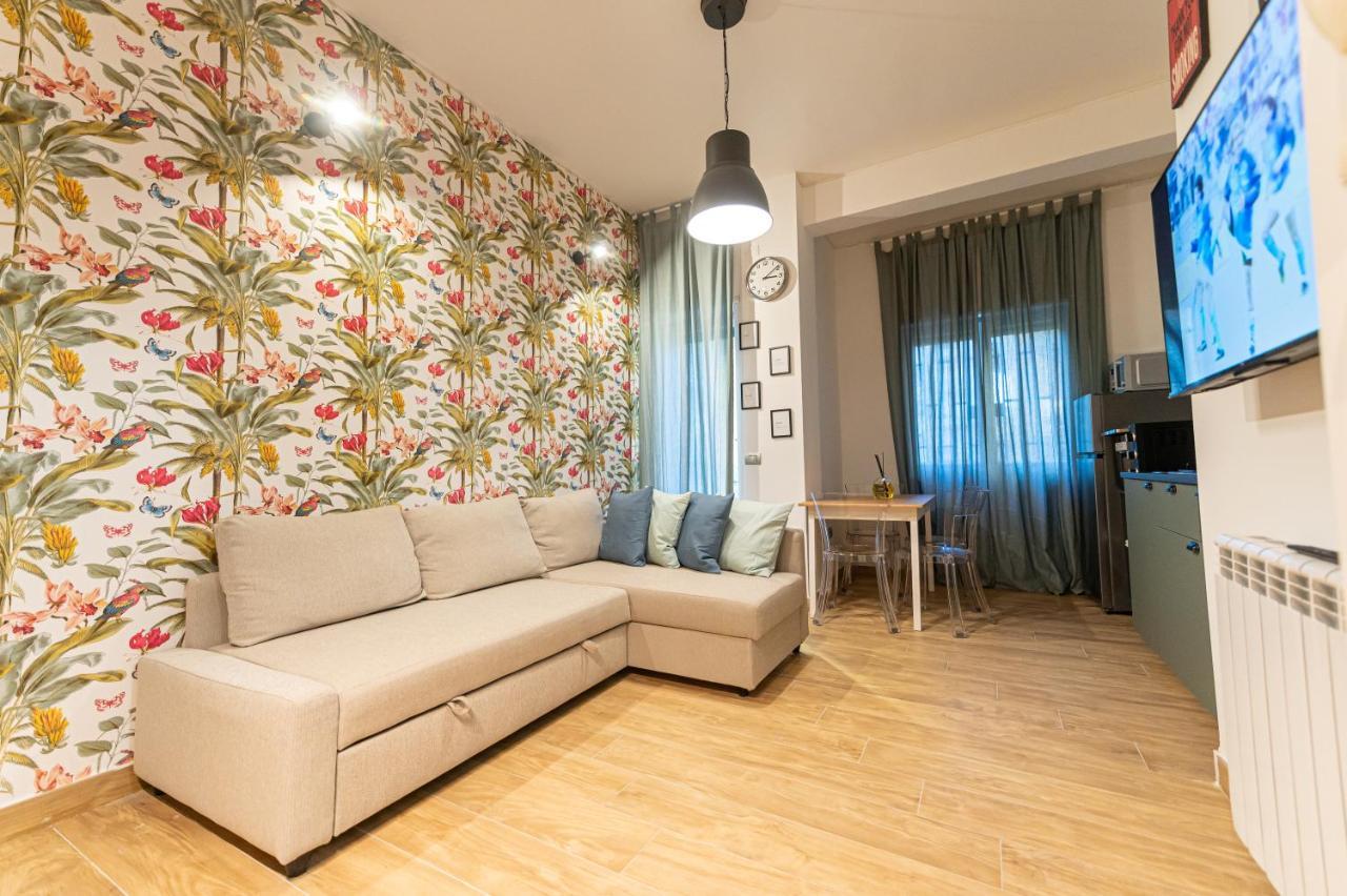 ナポリCasa Vacanze Partenopeアパートメント エクステリア 写真